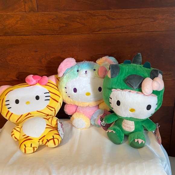 Hello Kitty Plush Trio - Green, Yellow, Pink - Picture 1 of 6
